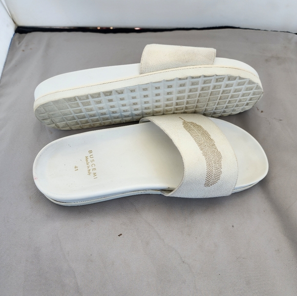 Bucemi - Picture 3 of 4